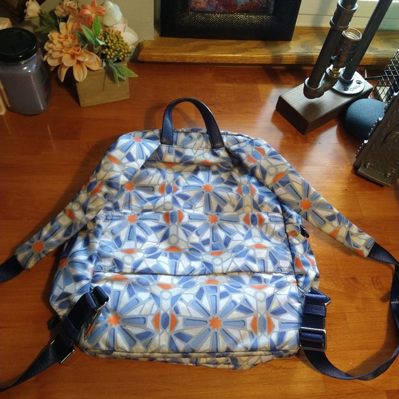 Tumi Halle Voyageur Backpack - Picture 8 of 11